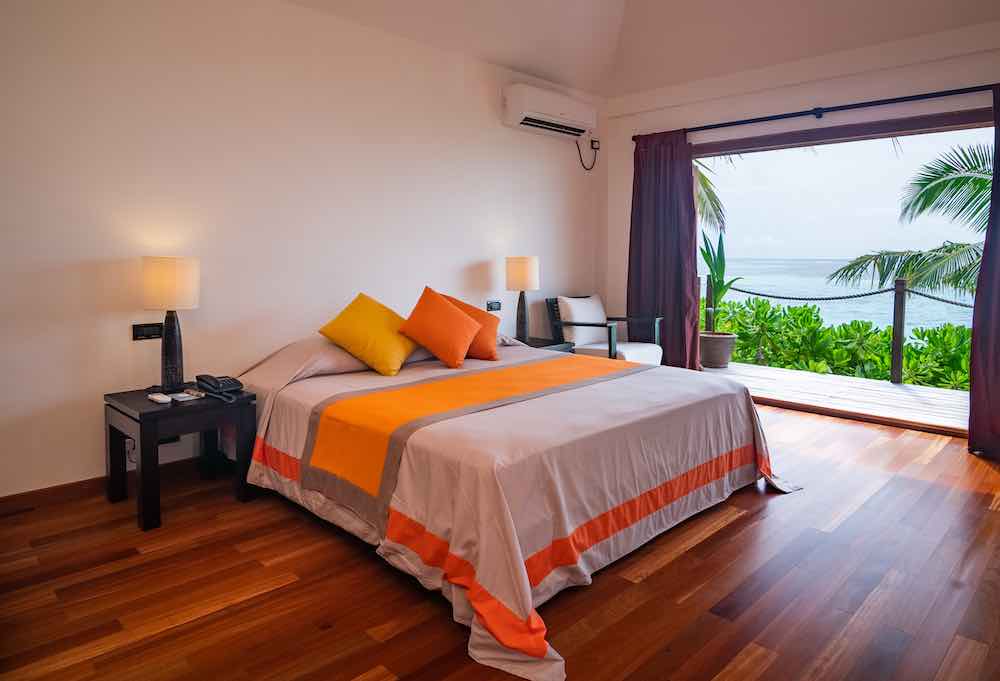 Three Bedroom Beach Suite with Private Pool photo 2